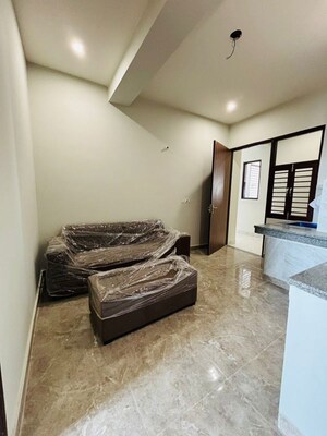 1 BHK Builder Floor For Rent in Sector 52