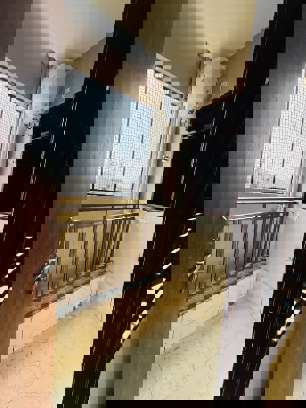 1 BHK Builder Floor For Rent in Sector 52