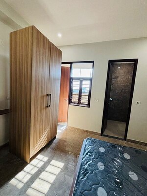 Bedroom in 1 BHK Builder Floor at Sector 52 – for Rent