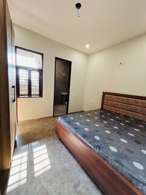 Bedroom in 1 BHK Builder Floor at Sector 52 – for Rent