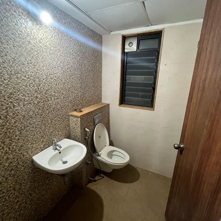 Bathroom, lodha-palava-downtown-dombivli-east 2 Bedroom 580 Sq.Ft. Apartment In Taloja Bypass Road Thane 9921490
