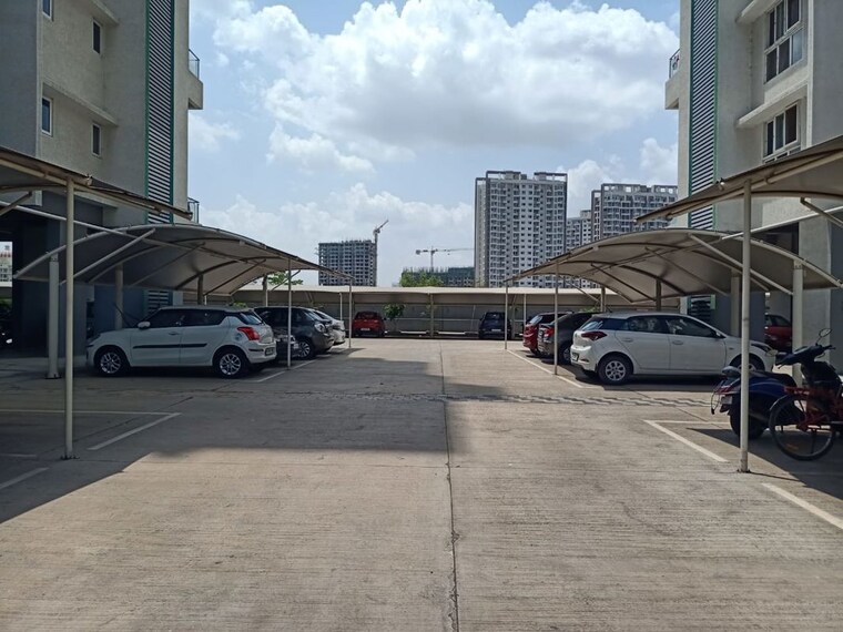  Parking, oxford-florida-river-walk-2 3 Bedroom 1020 Sq.Ft. Apartment In Mundhwa Pune 9921479