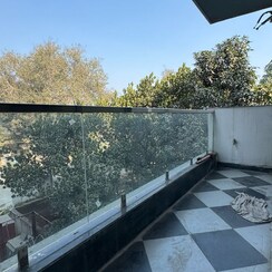 1 BHK + Servant Room Builder Floor For Rent in Chattarpur