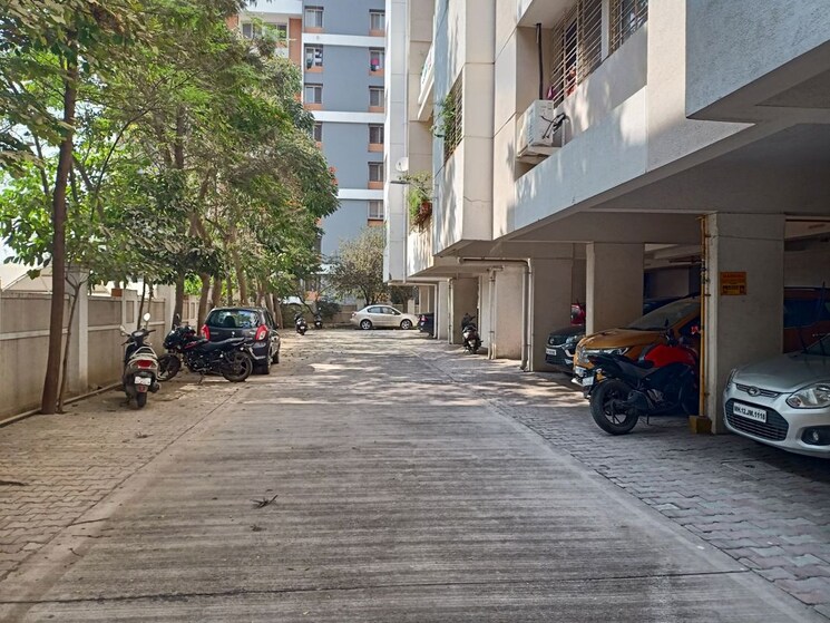  Parking, sancheti-belcastel 2 Bedroom 1130 Sq.Ft. Apartment In Mundhwa Pune 9921495