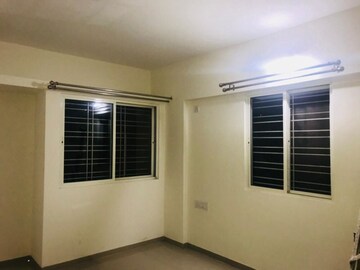 Room in 2 BHK Apartment at Sancheti  Belcastel, Mundhwa – for Sale