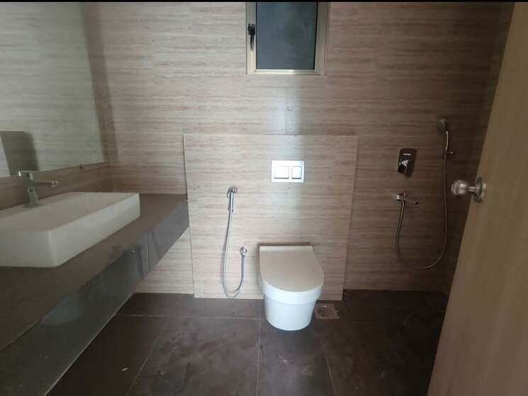 Bathroom, rajesh-raj-infinia 3 Bedroom 1590 Sq.Ft. Apartment In Malad West Mumbai 9921545
