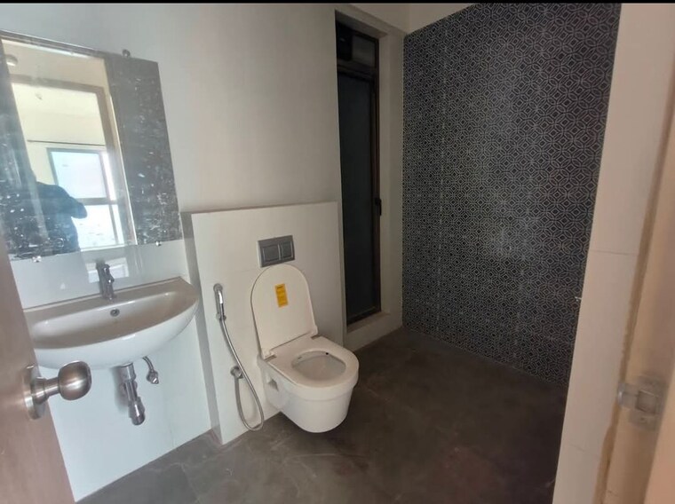 Bathroom, rajesh-raj-infinia 3 Bedroom 1590 Sq.Ft. Apartment In Malad West Mumbai 9921545