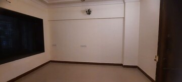 Room in 2 BHK Apartment at Oshiwara Mhada, Andheri West – for Rent