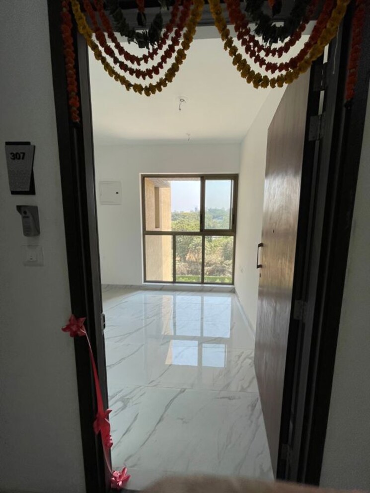 Room, vihang-valley-rio 1 Bedroom 650 Sq.Ft. Apartment In Kasarvadavali Thane 9921561