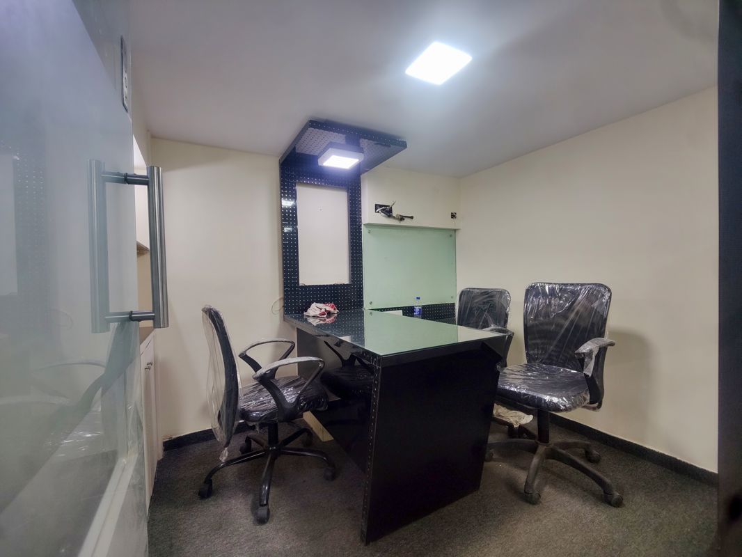 Office Space For Sale in Malad West