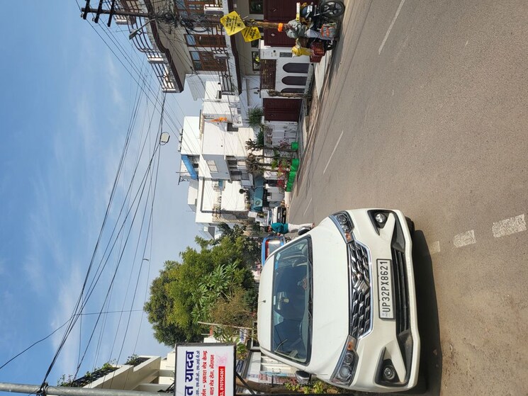 Exterior View, gomti nagar Commercial Showroom 2400 Sq.Ft. In Gomti Nagar Lucknow 9921566