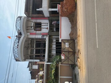  Showroom For Rent in Gomti Nagar