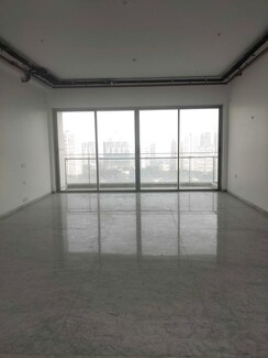 4 BHK + Servant Room,Study Room Apartment For Sale in Kalpataru Avana