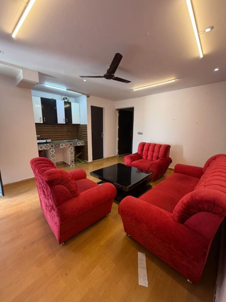 Living Room, shivalik colony 1 Bedroom 100 Sq.Yd. Builder Floor In Shivalik Colony Delhi 9921567