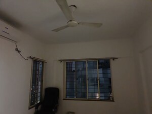 Room in 3 BHK Apartment at Manav Silver Skyscapes, Wakad – for Rent