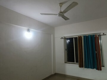 Room in 3 BHK Apartment at Manav Silver Skyscapes, Wakad – for Rent