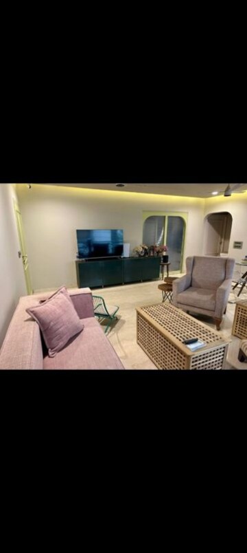 Bedroom in 3 BHK Apartment at Thane West – for Rent