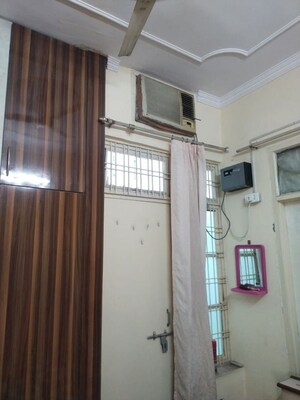  2 BHK Independent House at Gomti Nagar – for Rent