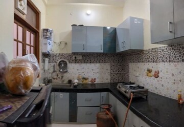Kitchen in 2 BHK Independent House at Gomti Nagar – for Rent