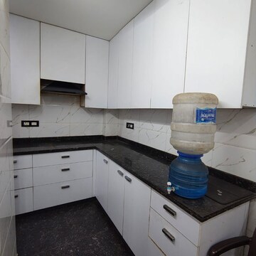 Kitchen in 2.5 BHK Builder Floor at Malviya Nagar – for Rent