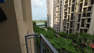 Balcony in 1.5 BHK Apartment at Dombivli East – for Rent
