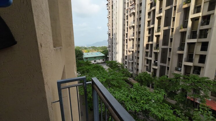 Balcony, dombivli east 1.5 Bedroom 580 Sq.Ft. Apartment In Dombivli East Thane 9921610