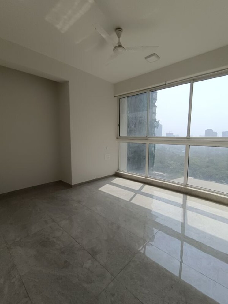 Room, tata-serein 3 Bedroom 996 Sq.Ft. Apartment In Pokhran Road No Two Thane 9921616