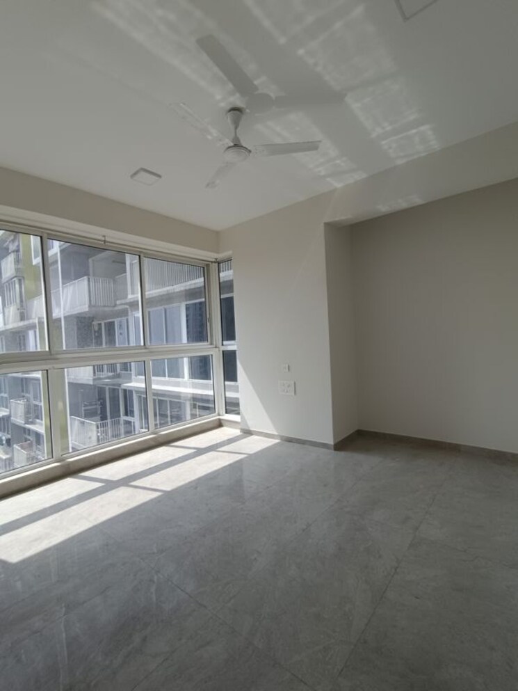 Room, tata-serein 3 Bedroom 996 Sq.Ft. Apartment In Pokhran Road No Two Thane 9921616