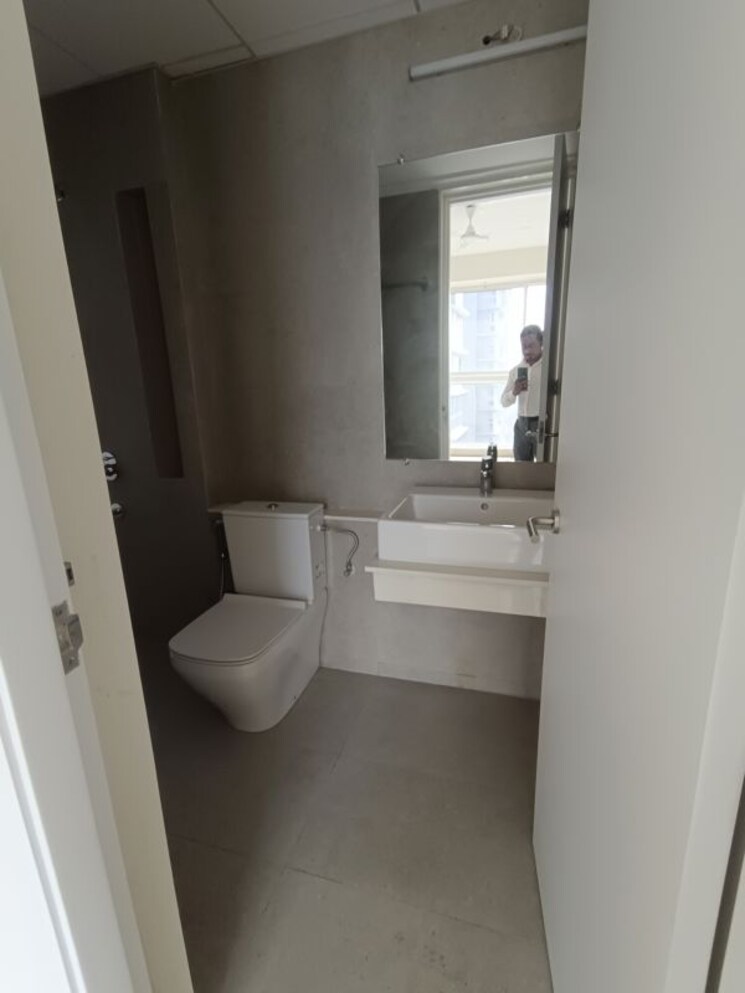 Bathroom, tata-serein 3 Bedroom 996 Sq.Ft. Apartment In Pokhran Road No Two Thane 9921616