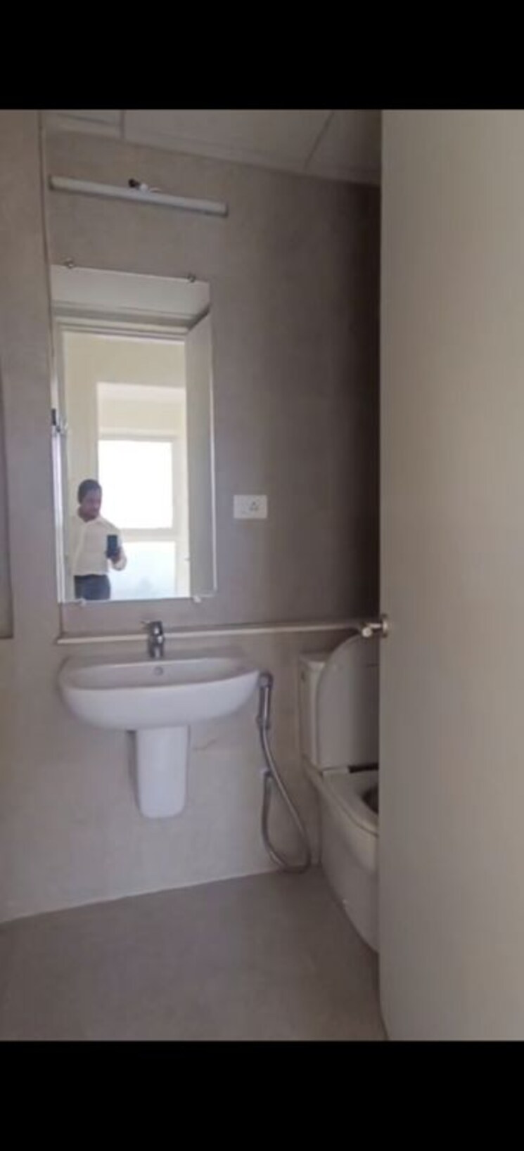 Bathroom, tata-serein 3 Bedroom 965 Sq.Ft. Apartment In Pokhran Road No Two Thane 9921621