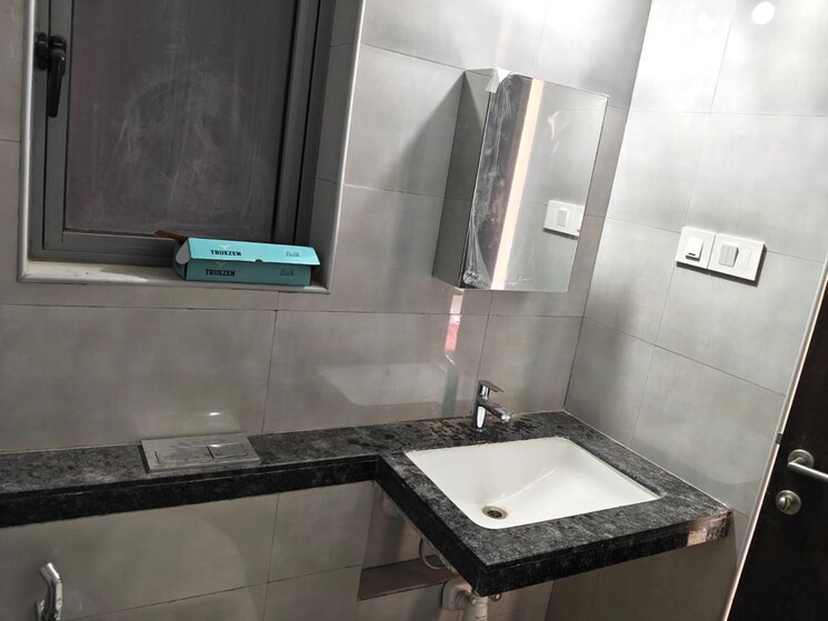 Attached Bathroom, kalpataru-elitus 2 Bedroom 802 Sq.Ft. Apartment In Mulund West Mumbai 9921623