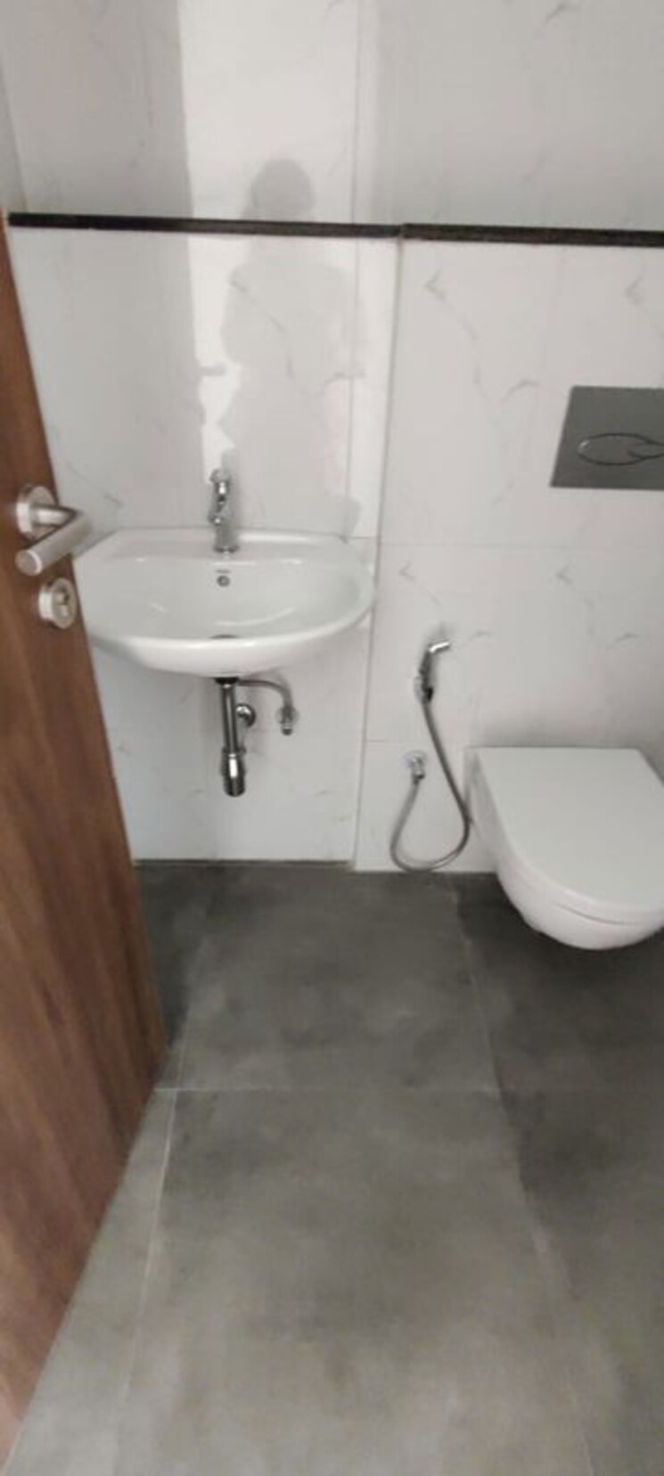 Bathroom, lodha-amara-tower-24-and-25 2 Bedroom 722 Sq.Ft. Apartment In Kolshet Road Thane 9921625