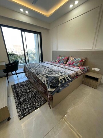 Bedroom in Studio Apartment at DLF Cyber SEZ, Sector 24 – for Rent