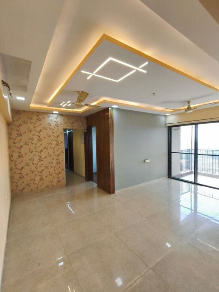 Room, dombivli east 2.5 Bedroom 820 Sq.Ft. Apartment In Dombivli East Thane 9921634