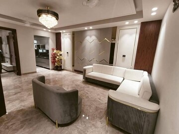 Living Room in 1.5 BHK Apartment at DLF Cyber SEZ, Sector 24 – for Rent