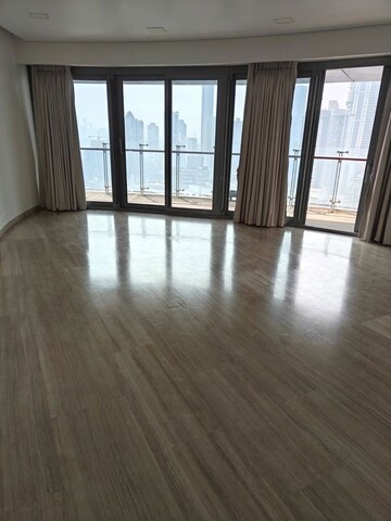 Room in 4 BHK Apartment at Lodha The World Towers World One Tier 2, Worli – for Sale