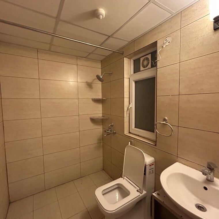 Bathroom, tata-eureka-park 2 Bedroom 1100 Sq.Ft. Apartment In Sector 150 Noida 9921665