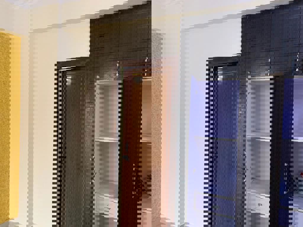 3 BHK + Servant Room,Extra Room 350 Sq.Mt. Independent House in RWA Apartments Sector 116