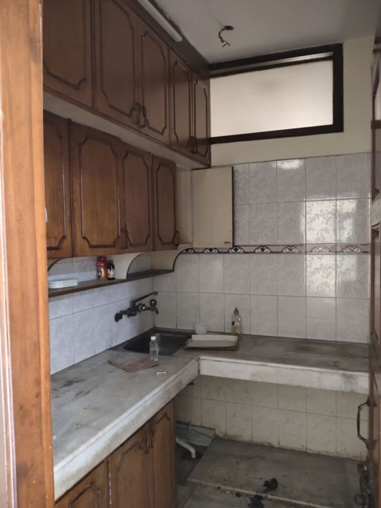 Kitchen, rwa-apartments-sector-116 3 Bedroom 350 Sq.Mt. Independent House In Sector 116 Noida 9921671