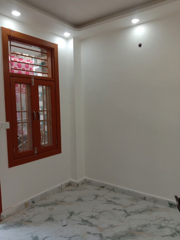 2 BHK Builder Floor For Rent in Dwarka Mor