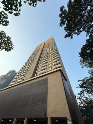 3 BHK Apartment – Exterior View View at Goregaon West View CHS, Goregaon West - for Rent