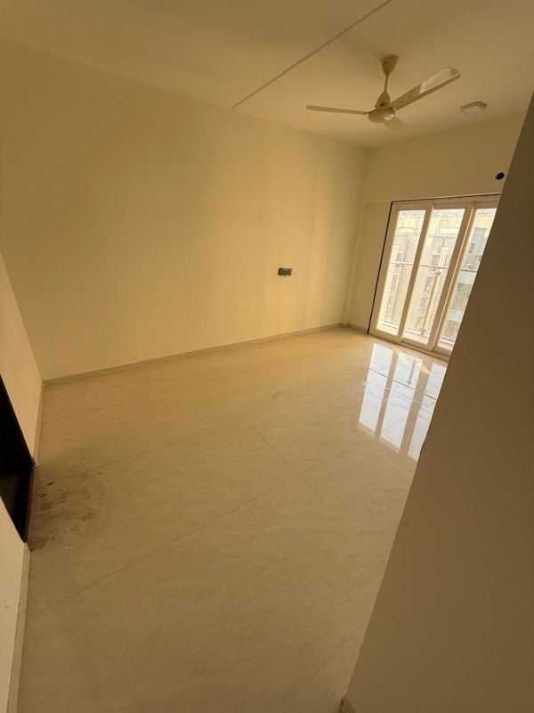 3 BHK + Pooja Room 950 Sq.Ft. Apartment in Goregaon West View CHS