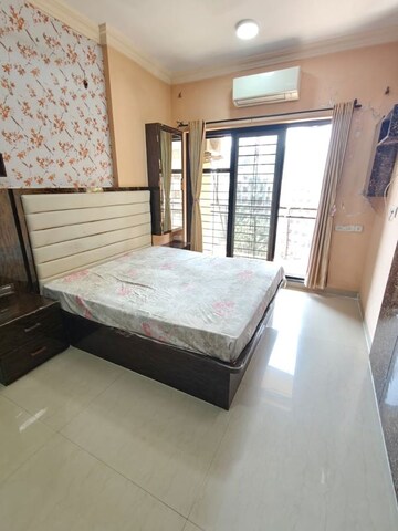 Bedroom in 2 BHK Apartment at Arkade Aspire, Goregaon East – for Rent