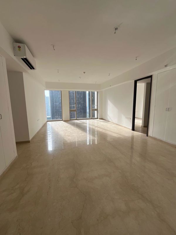 3 BHK + Servant Room,Study Room Apartment For Sale in Lodha Kiara