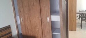 Furnished Amenities in 2 BHK Apartment at Sunteck Pinnacle, Goregaon West – for Rent