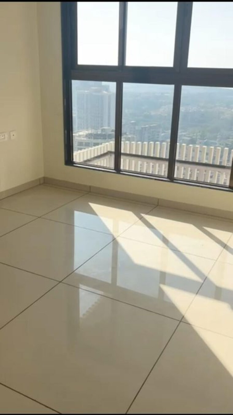 Balcony, goregaon-west-view-chs 2 Bedroom 650 Sq.Ft. Apartment In Goregaon West Mumbai 9921708
