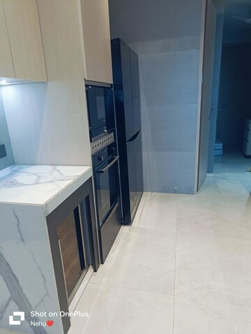 Team Area in 3 BHK Apartment at Lodha World View, Worli – for Sale