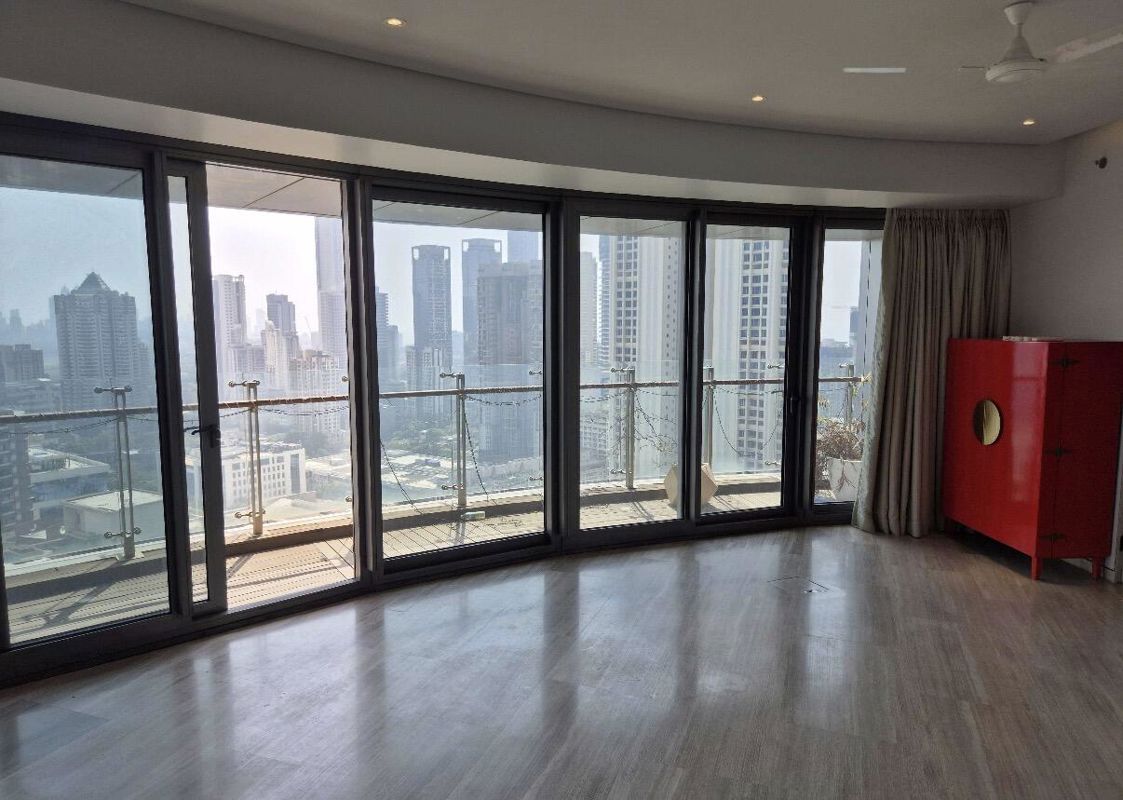 3 BHK + Servant Room,Study Room Apartment For Sale in Lodha World One