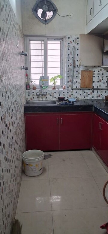 Kitchen in 2.5 BHK Apartment at Mayur Vihar – for Rent