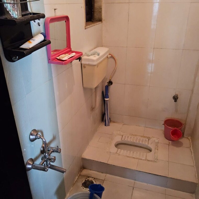 Bathroom, krishna-apartment-kamothe 2 Bedroom 860 Sq.Ft. Apartment In Kamothe Sector 36 Navi Mumbai 9921778